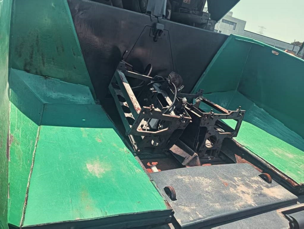 Vögele 1800-3 - Acabadora: foto 5 Vögele 1800-3 - Acabadora: foto 5