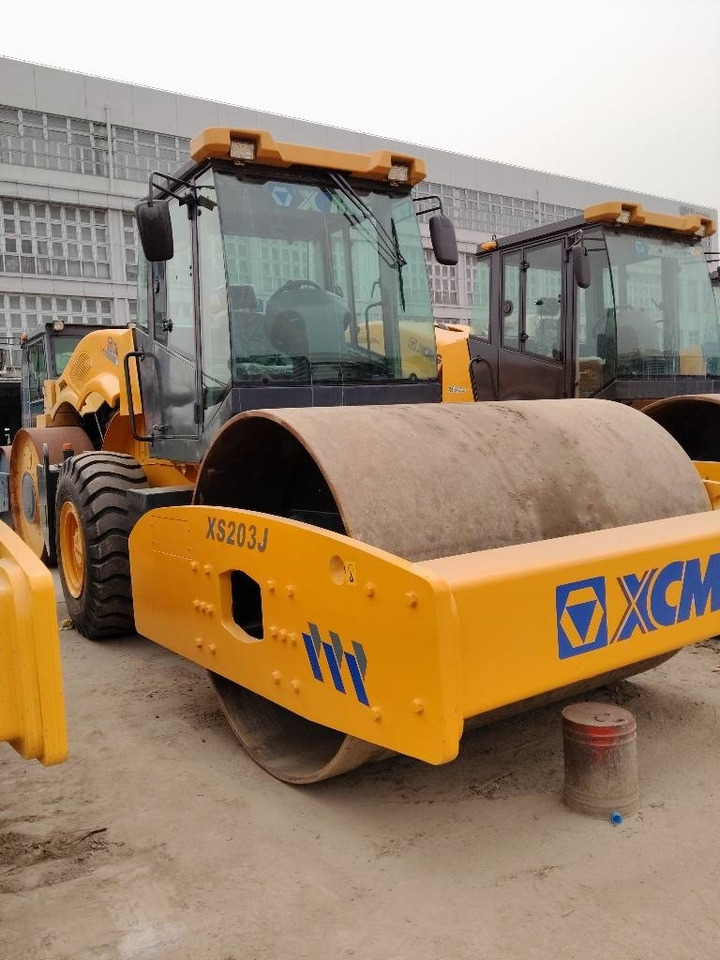 XCMG XS 203 J - Escavadora de rastos: foto 2 XCMG XS 203 J - Escavadora de rastos: foto 2