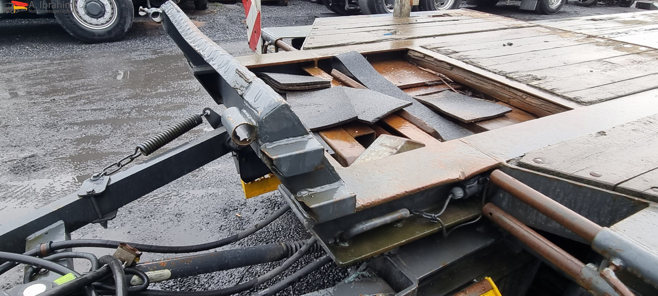 Goldhofer TU-L 3-24/80 Tieflader 10.00 m Ladefläche - Reboque baixa: foto 2 Goldhofer TU-L 3-24/80 Tieflader 10.00 m Ladefläche - Reboque baixa: foto 2