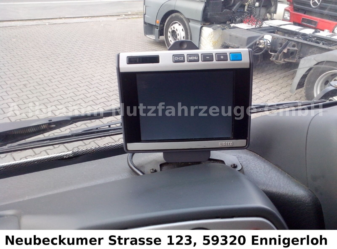 Iveco ML 80 E 18 LBW AdBlue defekt, Motor Notlauf - Carrinha de contentor: foto 3 Iveco ML 80 E 18 LBW AdBlue defekt, Motor Notlauf - Carrinha de contentor: foto 3