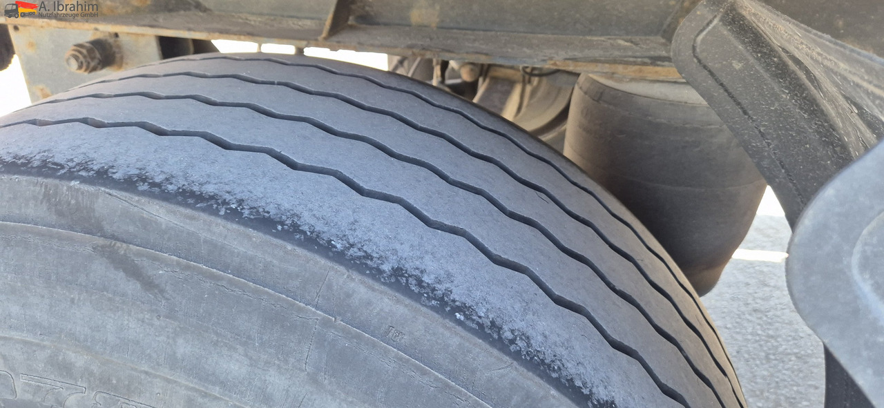 Krone AZP Schiebeplane, Edscha - Reboque de lona: foto 3 Krone AZP Schiebeplane, Edscha - Reboque de lona: foto 3