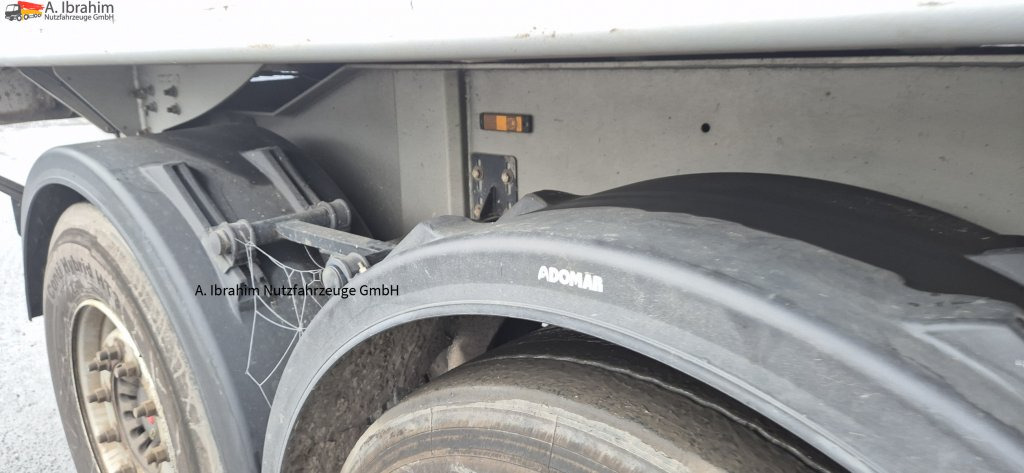 Langendorf SK39A0100A Unfallschaden!! hat gelegen. fahrbereit !!! - Semi-reboque basculante: foto 4 Langendorf SK39A0100A Unfallschaden!! hat gelegen. fahrbereit !!! - Semi-reboque basculante: foto 4