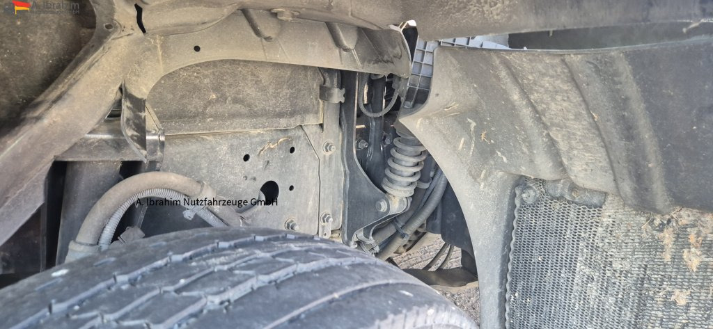 MAN TGL 8.160 4x2 Brotkoffer mit Kühlfach nicht fahrbereit ! nicht rollfähig - Carrinha frigorífica: foto 5 MAN TGL 8.160 4x2 Brotkoffer mit Kühlfach nicht fahrbereit ! nicht rollfähig - Carrinha frigorífica: foto 5