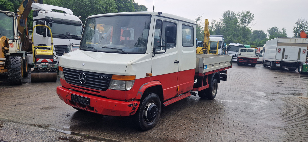 Mercedes-Benz 615D Doka Pritsche, Zustand gut - Carrinha de caixa aberta, Carrinha cabine dupla: foto 1 Mercedes-Benz 615D Doka Pritsche, Zustand gut - Carrinha de caixa aberta, Carrinha cabine dupla: foto 1