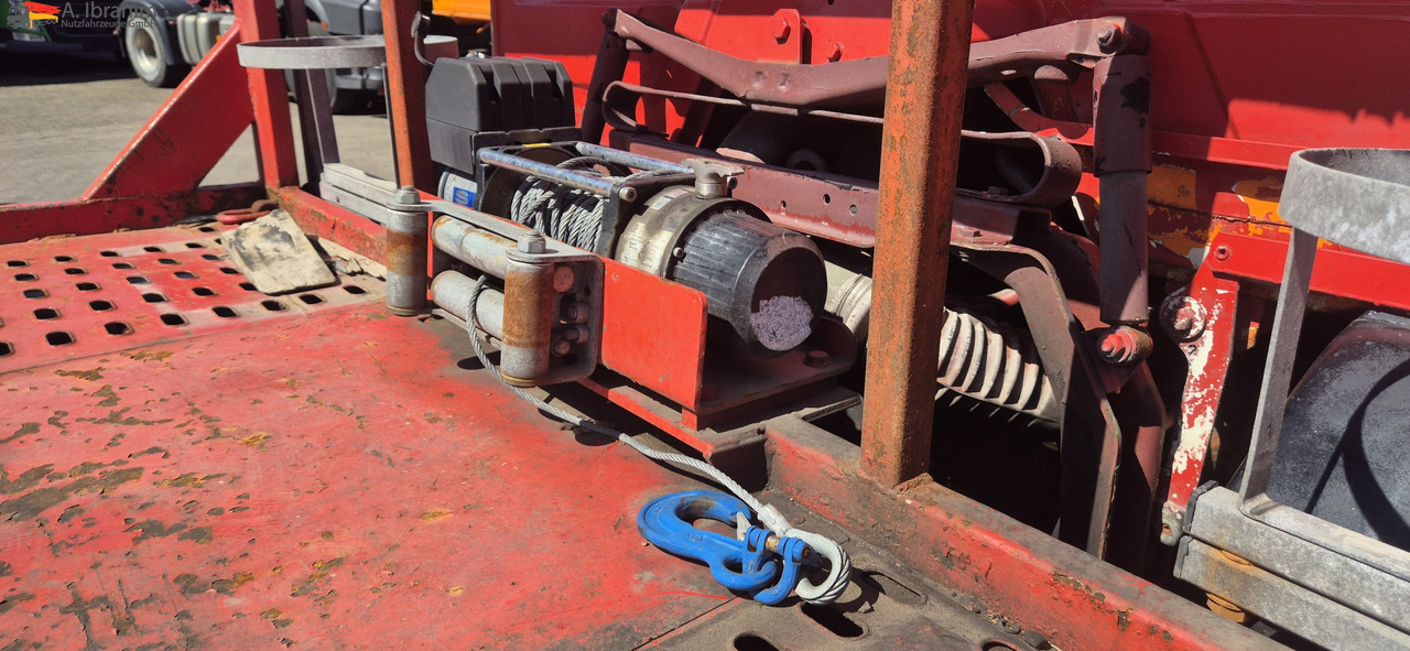 Mercedes-Benz 914 - Caminhão reboque: foto 2 Mercedes-Benz 914 - Caminhão reboque: foto 2