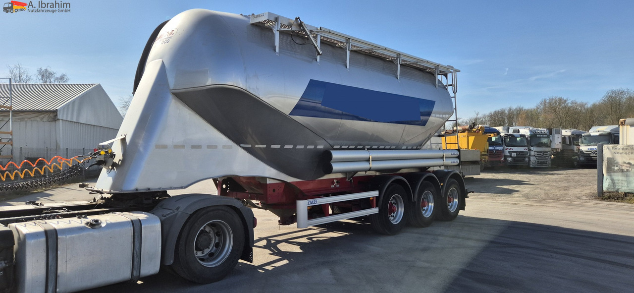 O.M.E.P.S Unfall, voll fahrbereit 35 cbm - Semirreboque silo: foto 1 O.M.E.P.S Unfall, voll fahrbereit 35 cbm - Semirreboque silo: foto 1