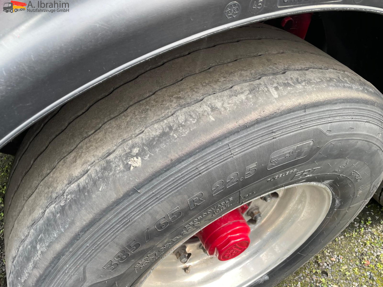 O.M.E.P.S Unfall, voll fahrbereit 35 cbm - Semirreboque silo: foto 5 O.M.E.P.S Unfall, voll fahrbereit 35 cbm - Semirreboque silo: foto 5