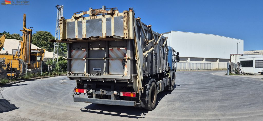Camião basculante, Camião grua Scania P 280 Edelstahlkipper für Tierabfälle 2 Kammer: foto 12