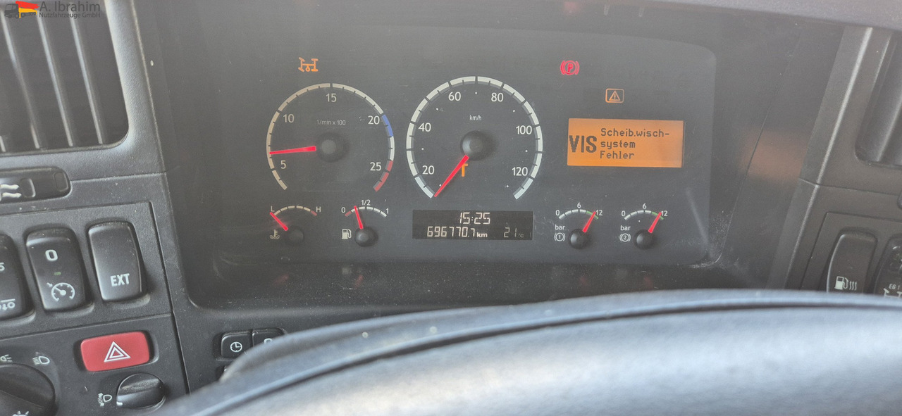 Scania P 280 Edelstahlkipper für Tierabfälle 2 Kammer - Camião basculante, Camião grua: foto 3 Scania P 280 Edelstahlkipper für Tierabfälle 2 Kammer - Camião basculante, Camião grua: foto 3