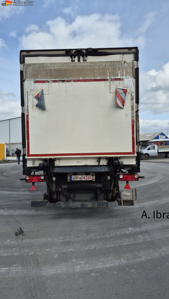 Semi-reboque frigorífico Schmitz SKO 20 Frigoblock, Türen, LBW: foto 10 Semi-reboque frigorífico Schmitz SKO 20 Frigoblock, Türen, LBW: foto 10