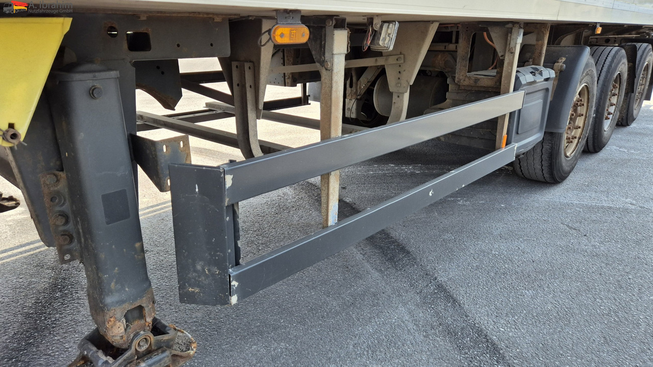 Schmitz SKO24 Frigoblock, LBW, Zustand sehr sauber Lenkachse, Liftachse - Semi-reboque frigorífico: foto 5 Schmitz SKO24 Frigoblock, LBW, Zustand sehr sauber Lenkachse, Liftachse - Semi-reboque frigorífico: foto 5