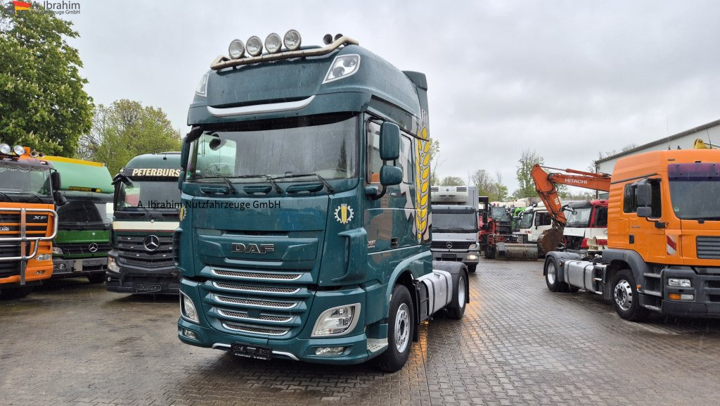 Daf XF460 FT Spoiler, Kipphydr., Retarder, Standklima deutsches Fahrzeug 1. Hand - Tractor: foto 1 Daf XF460 FT Spoiler, Kipphydr., Retarder, Standklima deutsches Fahrzeug 1. Hand - Tractor: foto 1