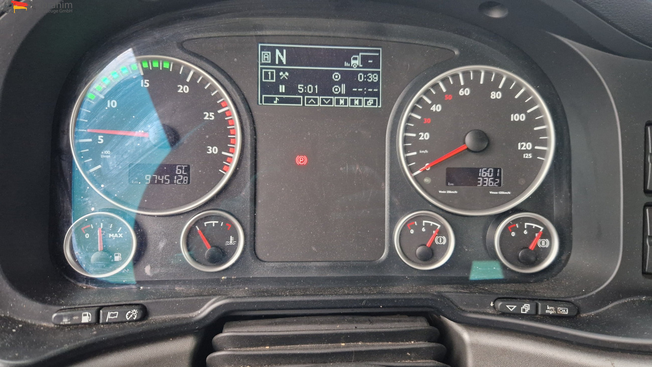 MAN 18.400 TGX Flachdach Retarder, Klima, 1 Bett, Kühlschrank - Tractor: foto 2 MAN 18.400 TGX Flachdach Retarder, Klima, 1 Bett, Kühlschrank - Tractor: foto 2