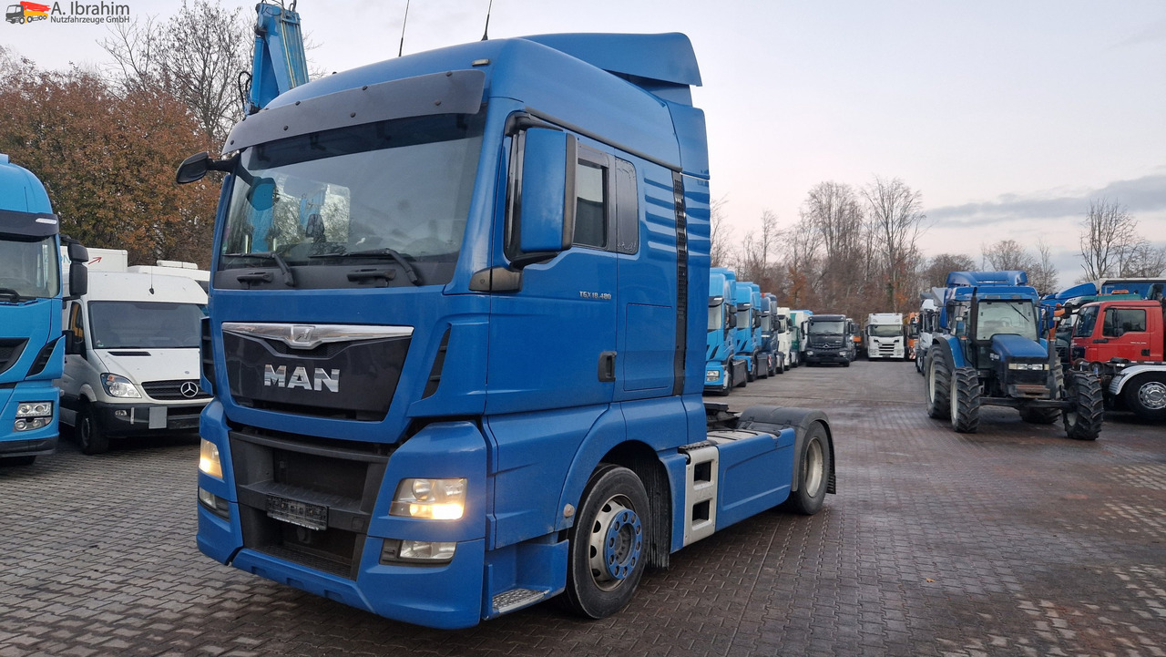MAN 18.480 TGX XLX Retarder 2x Tank deutsches Fahrzeug, einsatzbereit - Tractor: foto 1 MAN 18.480 TGX XLX Retarder 2x Tank deutsches Fahrzeug, einsatzbereit - Tractor: foto 1