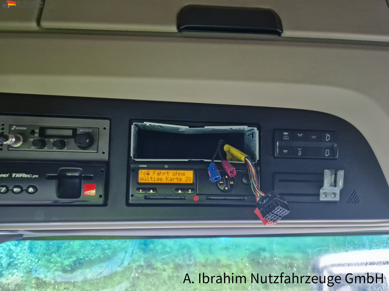 Mercedes-Benz DB 1842, Kipphydraulik deutsches Fahrzeug Retarder, Standklima - Tractor: foto 5 Mercedes-Benz DB 1842, Kipphydraulik deutsches Fahrzeug Retarder, Standklima - Tractor: foto 5