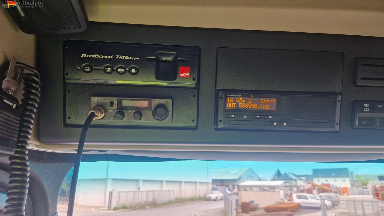 Mercedes-Benz DB 1843 Retarder Kipphydraulik Actros, sehr sauber, Alufelgen - Tractor: foto 3 Mercedes-Benz DB 1843 Retarder Kipphydraulik Actros, sehr sauber, Alufelgen - Tractor: foto 3