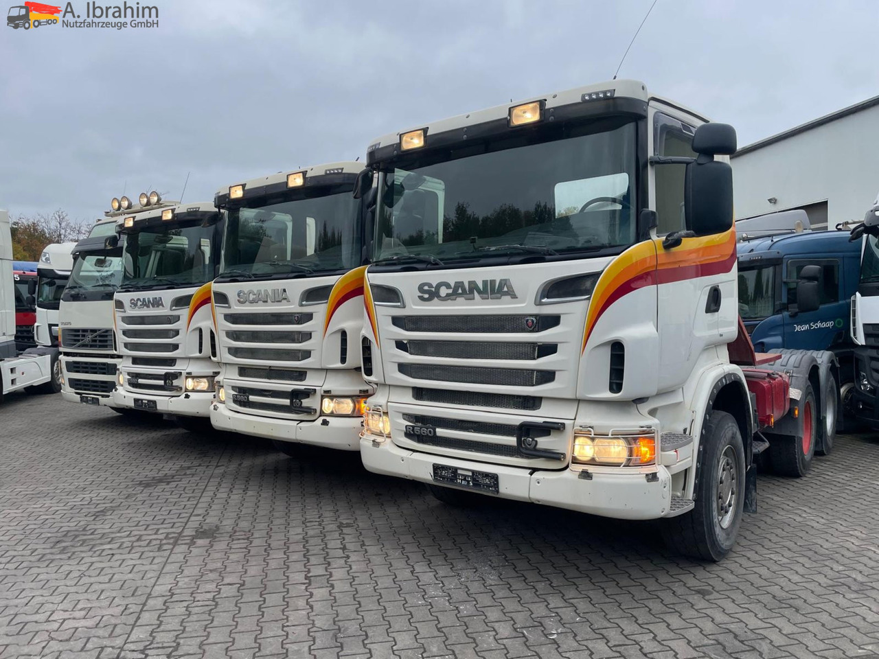 Scania R560 | 6x4 | V8 | Blatt Blatt | Schaltgetriebe |Kipphydraulik | Klima | Trommelbremse| 3 Pedals - Tractor: foto 1 Scania R560 | 6x4 | V8 | Blatt Blatt | Schaltgetriebe |Kipphydraulik | Klima | Trommelbremse| 3 Pedals - Tractor: foto 1