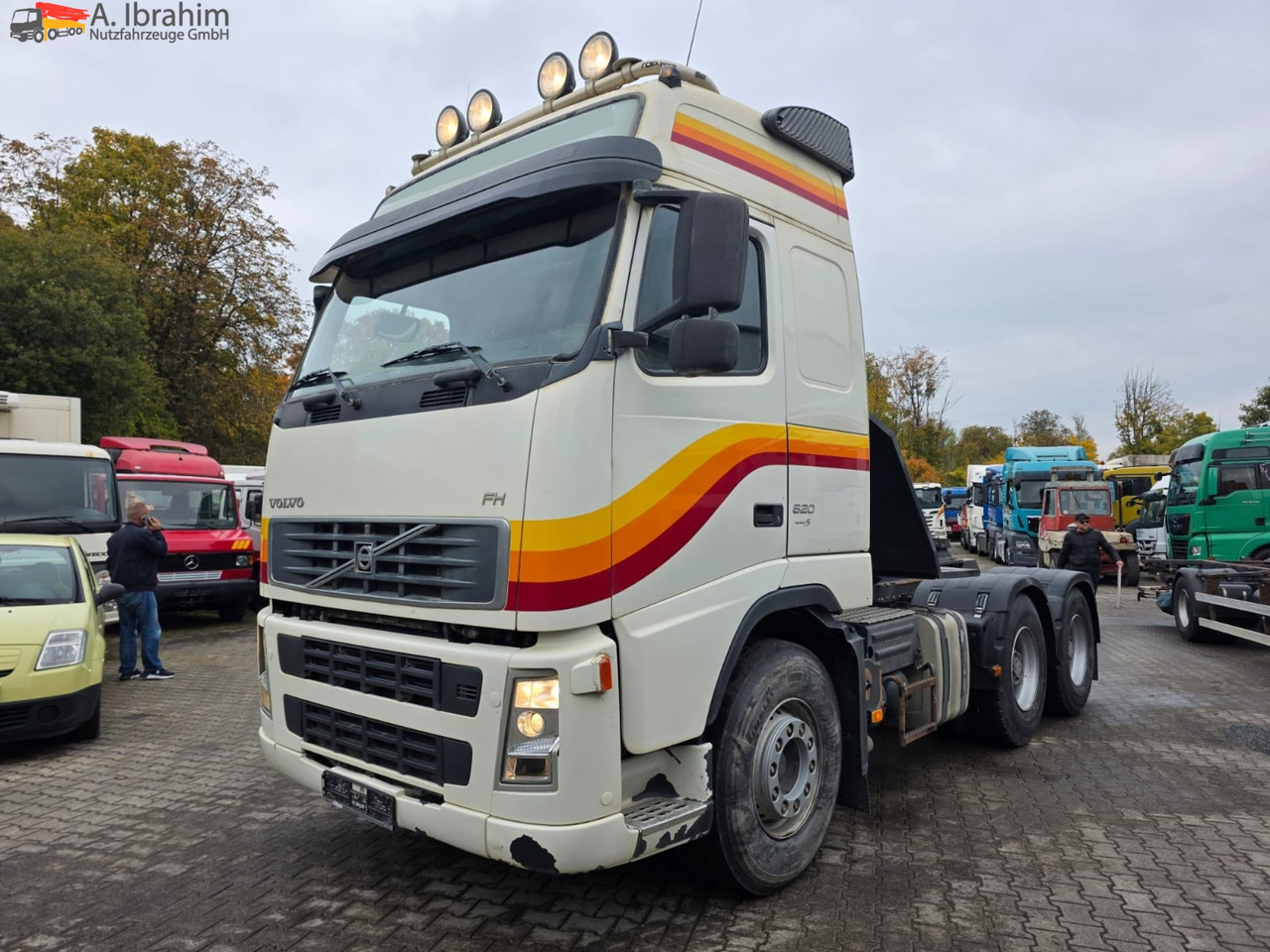 Volvo FH 520 | 6x4 | Schaltgetriebe | Blatt Blatt Klima | Trommelbremse | 3 Pedals - Tractor: foto 1 Volvo FH 520 | 6x4 | Schaltgetriebe | Blatt Blatt Klima | Trommelbremse | 3 Pedals - Tractor: foto 1
