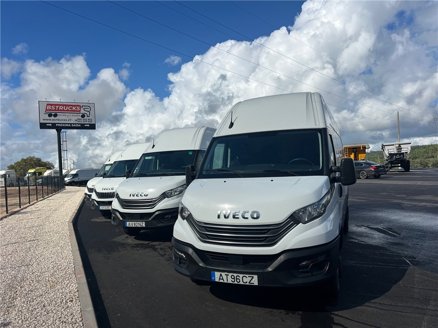 Furgão Iveco 35C16: foto 15