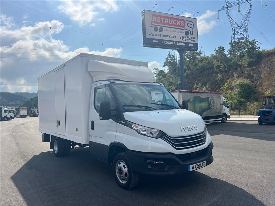 Iveco 35C16HA8 - Carrinha de contentor: foto 3 Iveco 35C16HA8 - Carrinha de contentor: foto 3