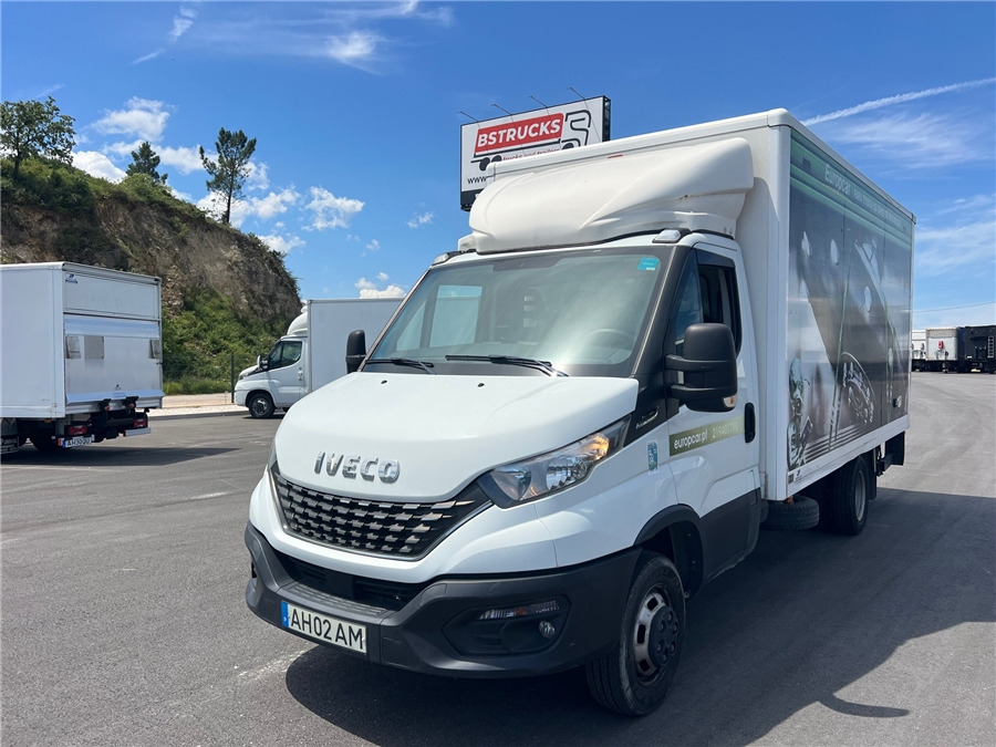 Iveco 35C16HA8 - Carrinha de contentor: foto 2 Iveco 35C16HA8 - Carrinha de contentor: foto 2