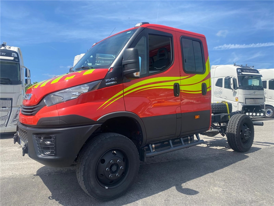Iveco 70-S180 4X4 - Camião chassi: foto 1 Iveco 70-S180 4X4 - Camião chassi: foto 1