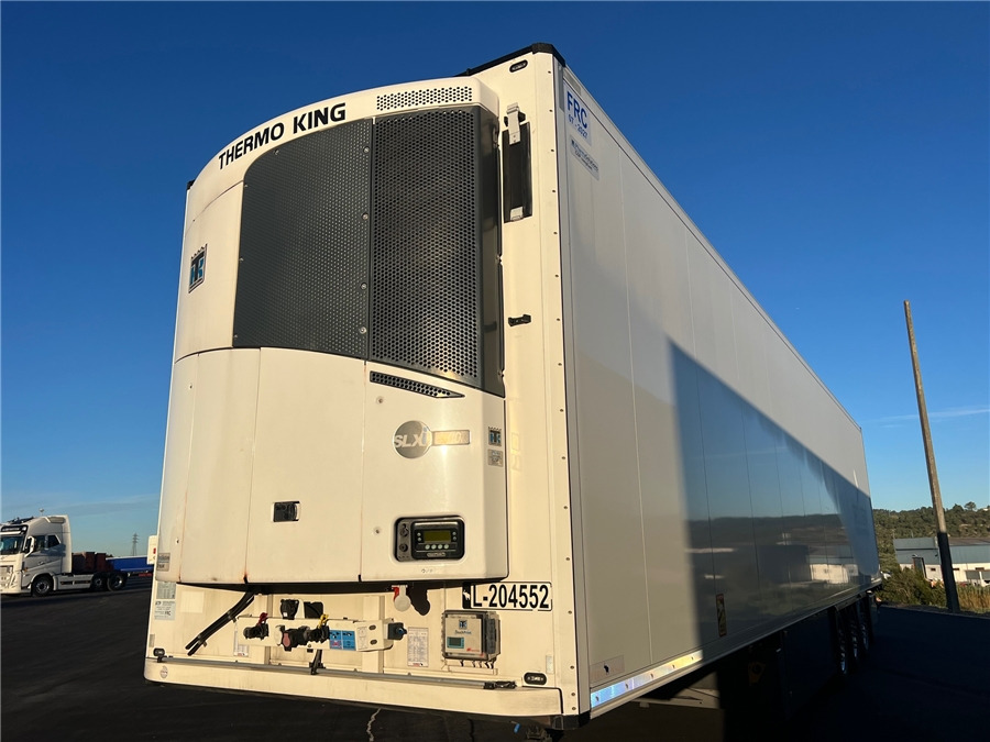 SCHMITZ CARGOBULL SCB-S3B - Semi-reboque frigorífico: foto 3 SCHMITZ CARGOBULL SCB-S3B - Semi-reboque frigorífico: foto 3