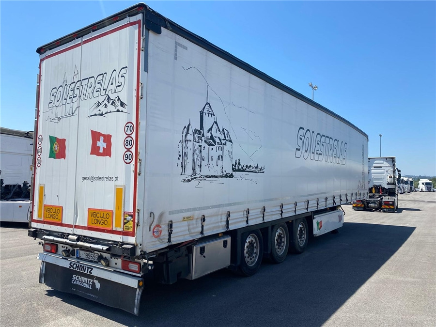 SCHMITZ CARGOBULL SCB-S3T - Semi-reboque de lona: foto 2 SCHMITZ CARGOBULL SCB-S3T - Semi-reboque de lona: foto 2