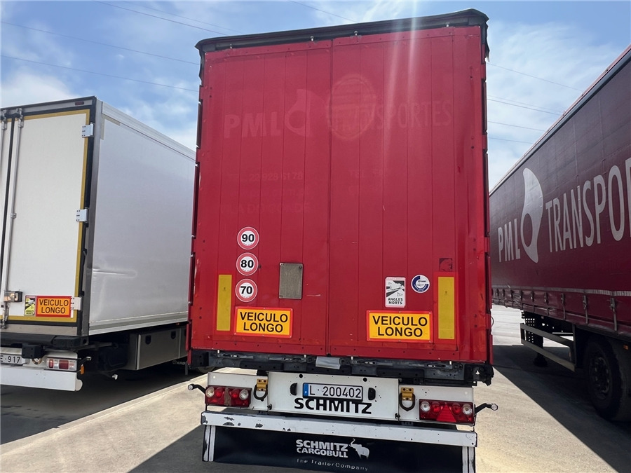 SCHMITZ CARGOBULL SCB-S3T TETO ELEVAR - Semi-reboque de lona: foto 4 SCHMITZ CARGOBULL SCB-S3T TETO ELEVAR - Semi-reboque de lona: foto 4