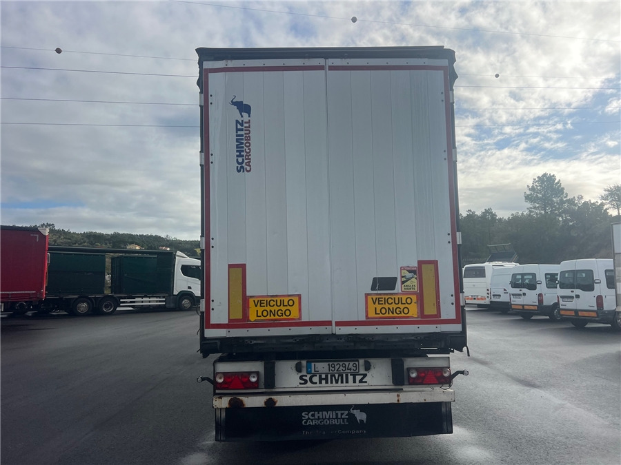SCHMITZ S01 - Semi-reboque de lona: foto 5 SCHMITZ S01 - Semi-reboque de lona: foto 5