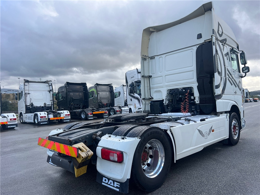 DAF XF 510 - Tractor: foto 3 DAF XF 510 - Tractor: foto 3