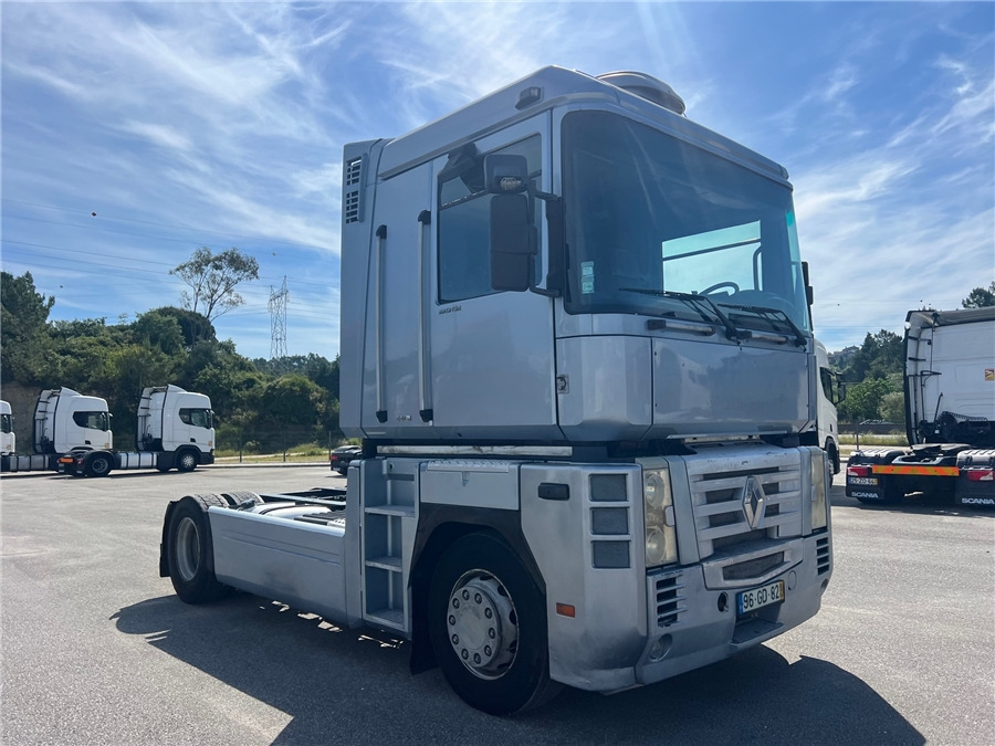 Renault AE 440 / MANUAL GEARBOX - Tractor: foto 3 Renault AE 440 / MANUAL GEARBOX - Tractor: foto 3
