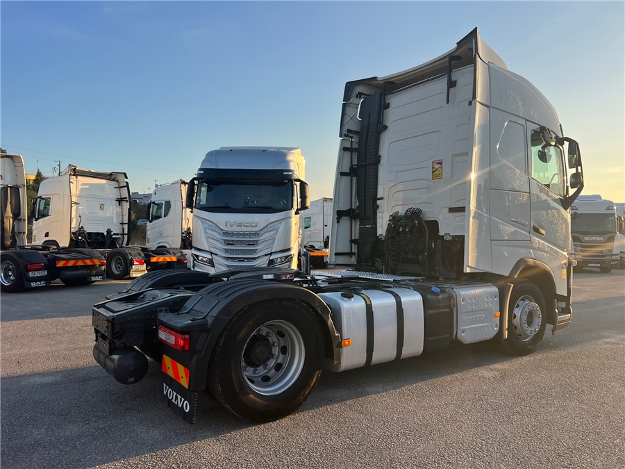 Volvo FH500 / RETARDER / IPARKCOOL - Tractor: foto 4 Volvo FH500 / RETARDER / IPARKCOOL - Tractor: foto 4