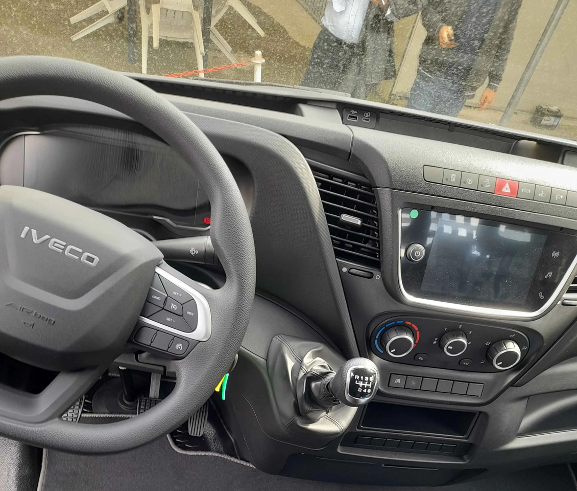 IVECO DAILY 35C12 2.3 RIBALTABILE 2025 NUOVO - Carrinha basculante: foto 4 IVECO DAILY 35C12 2.3 RIBALTABILE 2025 NUOVO - Carrinha basculante: foto 4