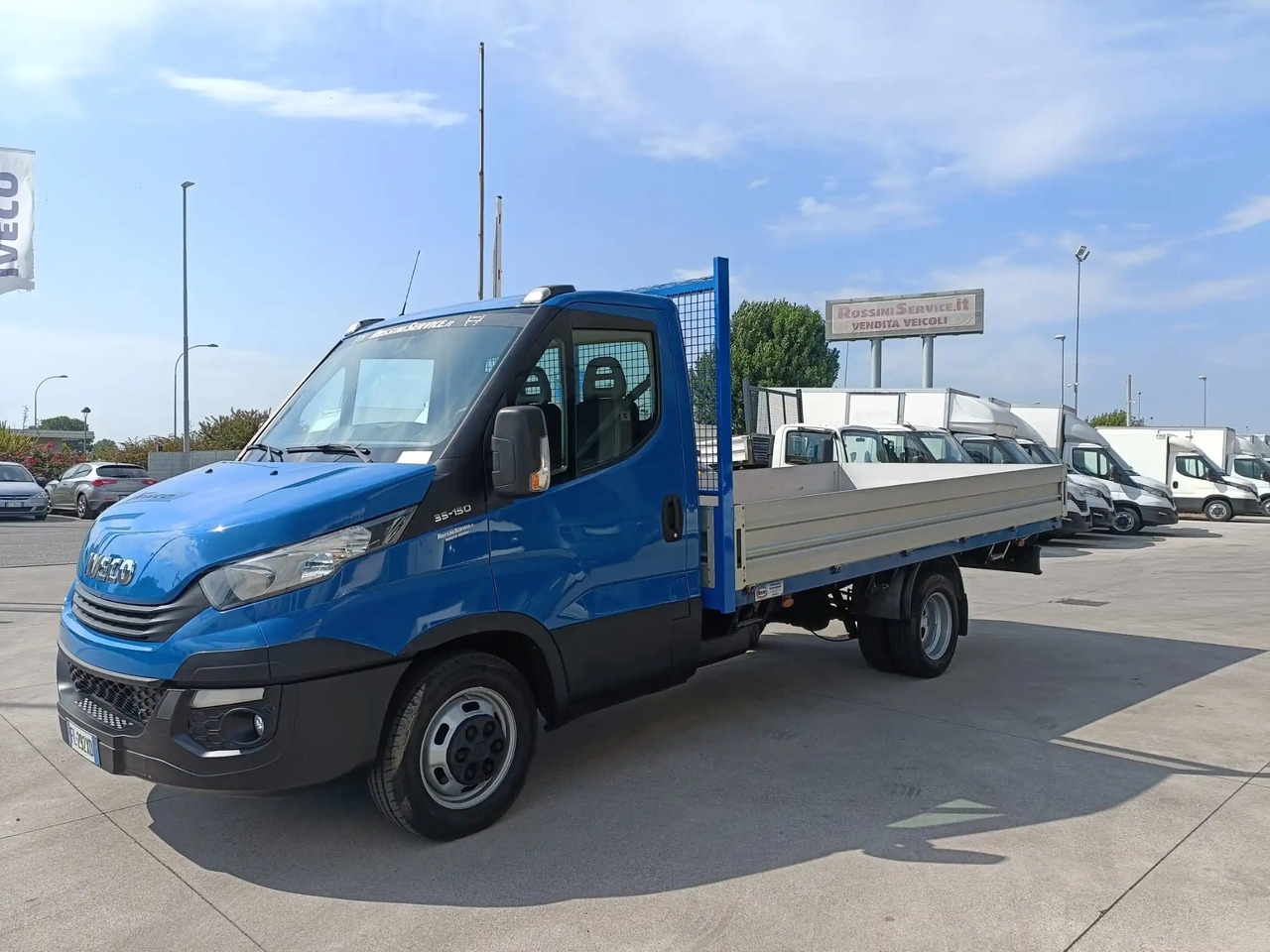 IVECO DAILY 35C15 - Carrinha de caixa aberta: foto 3 IVECO DAILY 35C15 - Carrinha de caixa aberta: foto 3