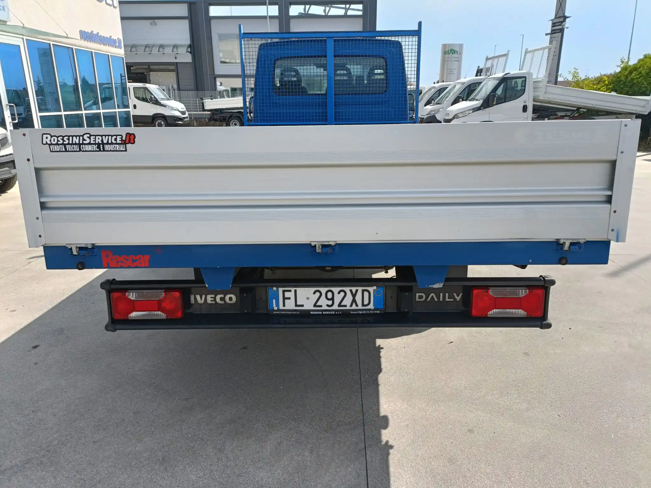 IVECO DAILY 35C15 - Carrinha de caixa aberta: foto 5 IVECO DAILY 35C15 - Carrinha de caixa aberta: foto 5
