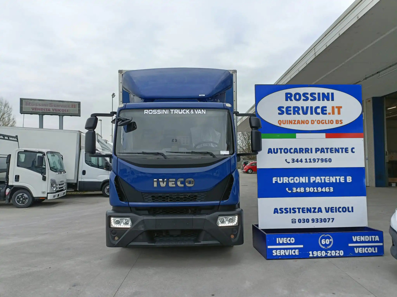 IVECO EUROCARGO 120E22P - Camião chassi: foto 1 IVECO EUROCARGO 120E22P - Camião chassi: foto 1
