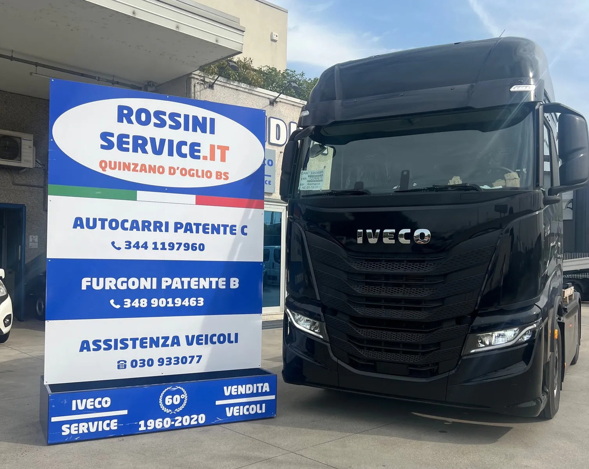 IVECO S-WAY 570 TP FULL - Camião chassi: foto 2 IVECO S-WAY 570 TP FULL - Camião chassi: foto 2