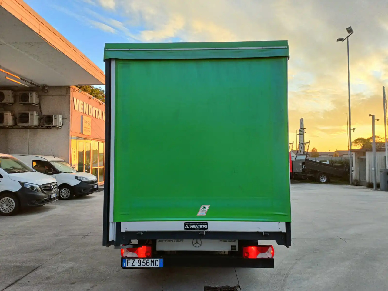 MERCEDES BENZ SPRINTER 416 160 CV - Carrinha de lona: foto 3 MERCEDES BENZ SPRINTER 416 160 CV - Carrinha de lona: foto 3