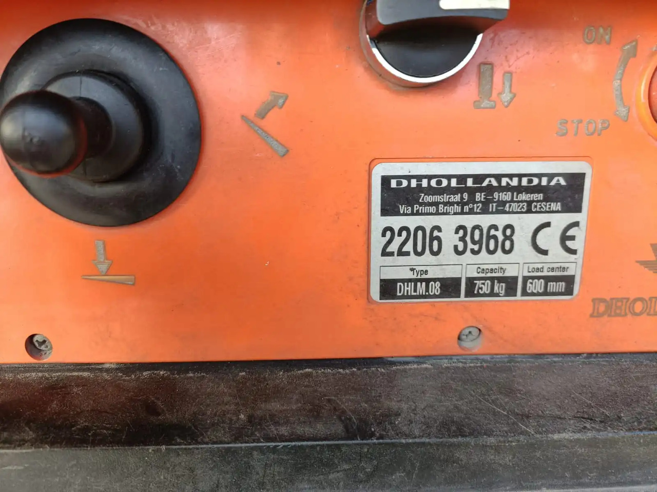 SPONDA IDRAULICA DHOLLANDIA - Rampa hidráulica: foto 2 SPONDA IDRAULICA DHOLLANDIA - Rampa hidráulica: foto 2