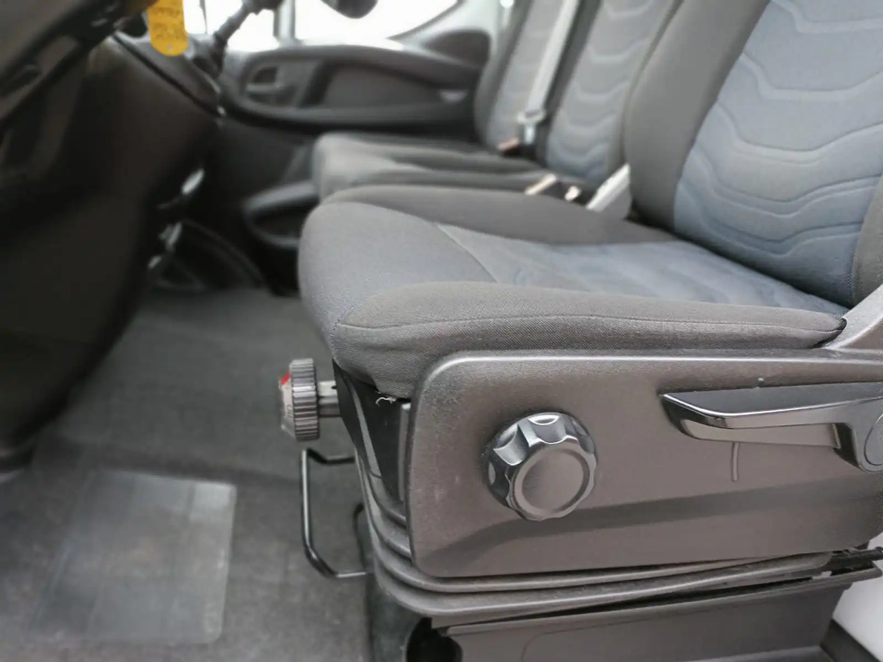 Veículo comercial IVECO DAILY 35C14: foto 6 Veículo comercial IVECO DAILY 35C14: foto 6