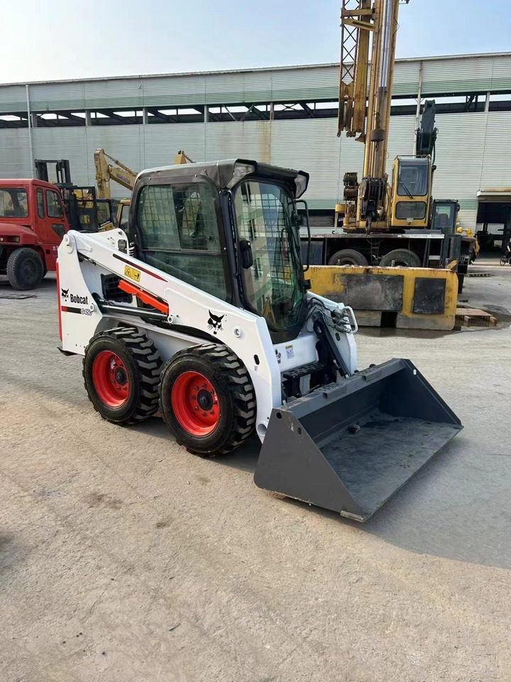 Bobcat S450 - Mini pá carregadora: foto 3 Bobcat S450 - Mini pá carregadora: foto 3