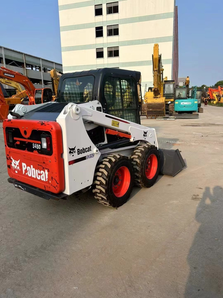 Bobcat S450 - Mini pá carregadora: foto 2 Bobcat S450 - Mini pá carregadora: foto 2