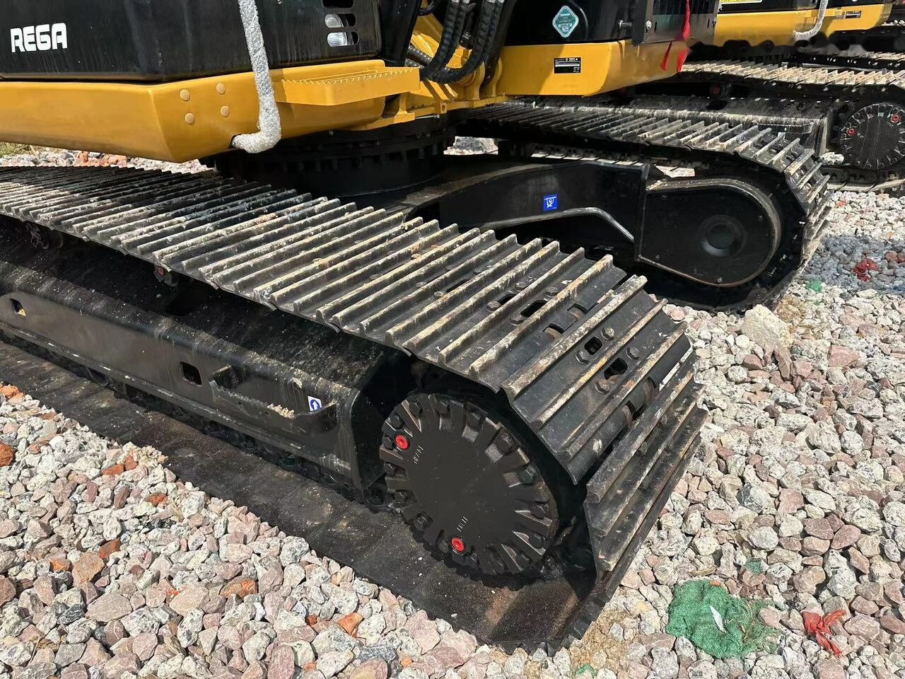 Caterpillar 320D - Escavadora de rastos: foto 4 Caterpillar 320D - Escavadora de rastos: foto 4