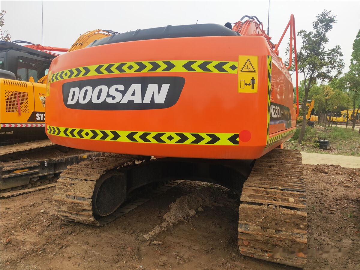 Doosan DH220LC-7 - Escavadora de rastos: foto 4 Doosan DH220LC-7 - Escavadora de rastos: foto 4