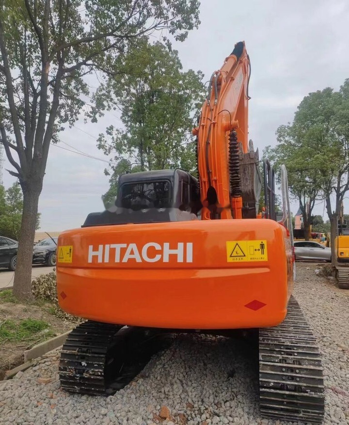 Hitachi ZX120 - Escavadora de rastos: foto 1 Hitachi ZX120 - Escavadora de rastos: foto 1