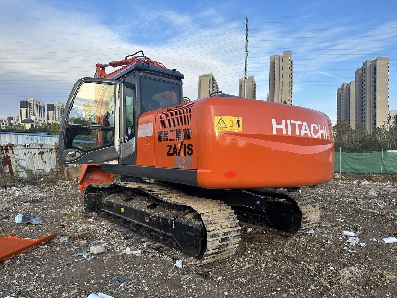 Hitachi ZX200-3 - Escavadora de rastos: foto 5 Hitachi ZX200-3 - Escavadora de rastos: foto 5