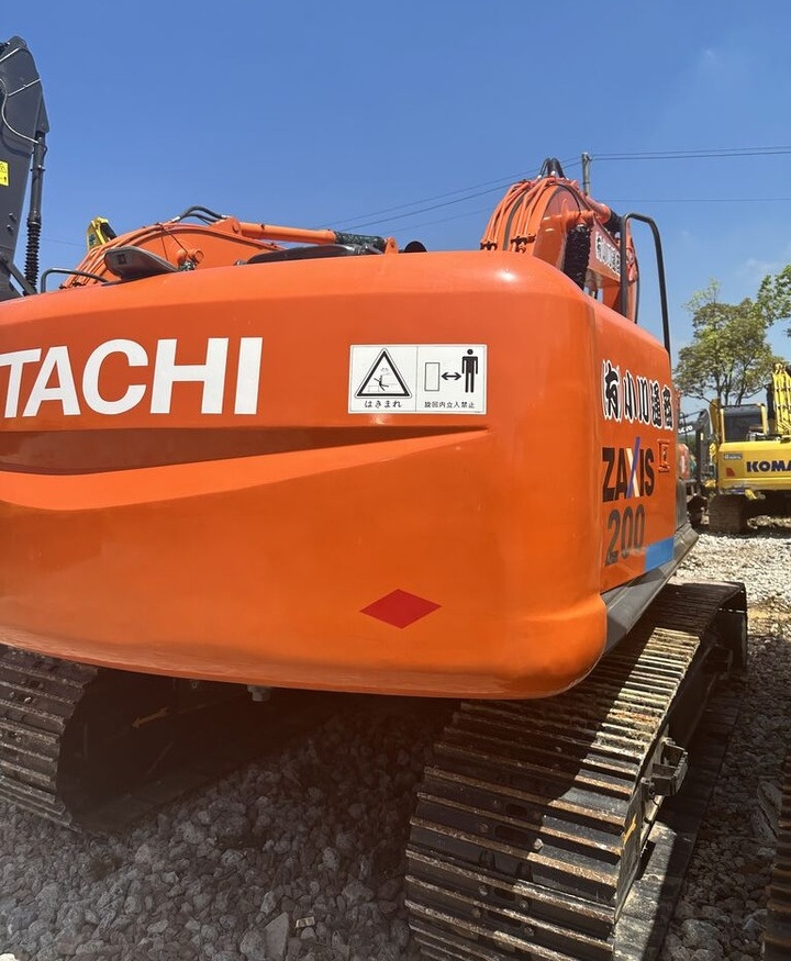 Escavadora de rastos Hitachi ZX200: foto 9