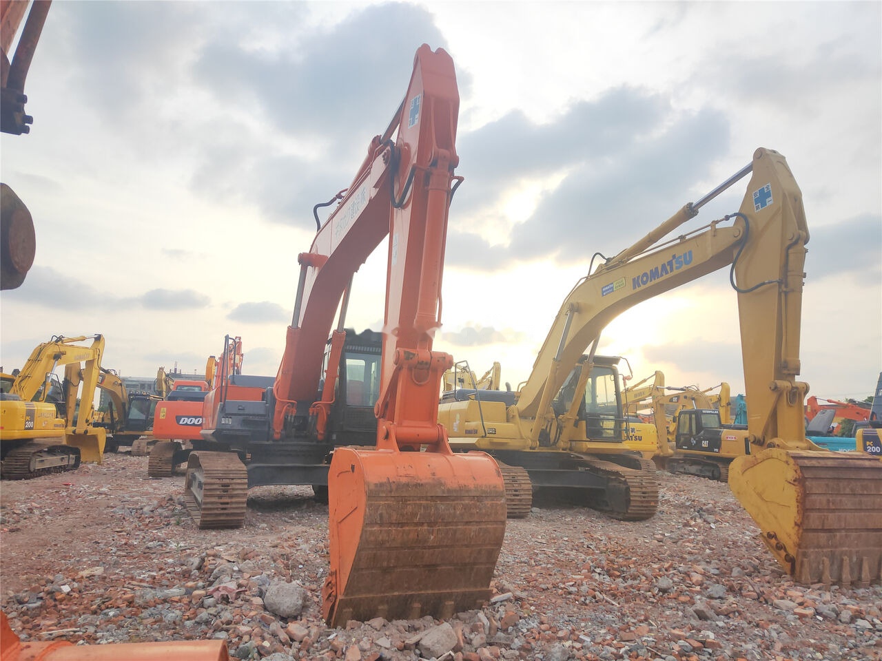 Escavadora de rastos Hitachi ZX350H-3G: foto 10