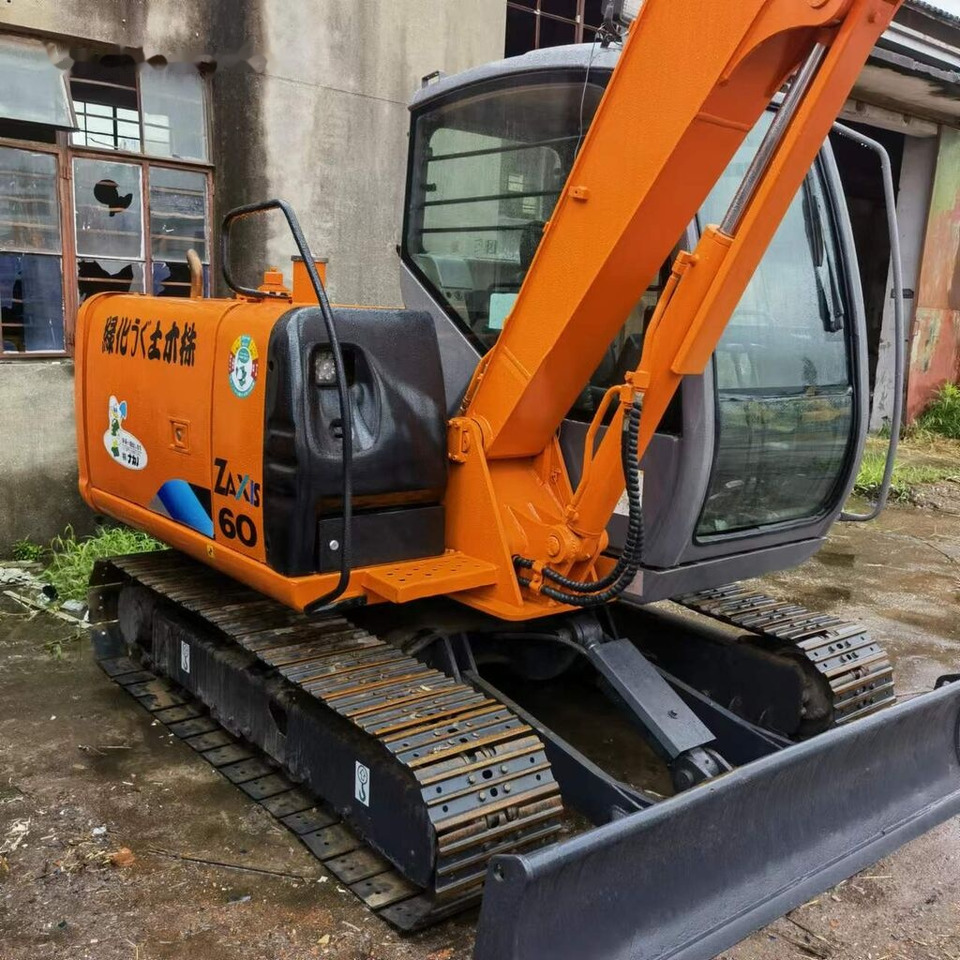 Hitachi ZX60 - Escavadora de rastos: foto 1 Hitachi ZX60 - Escavadora de rastos: foto 1